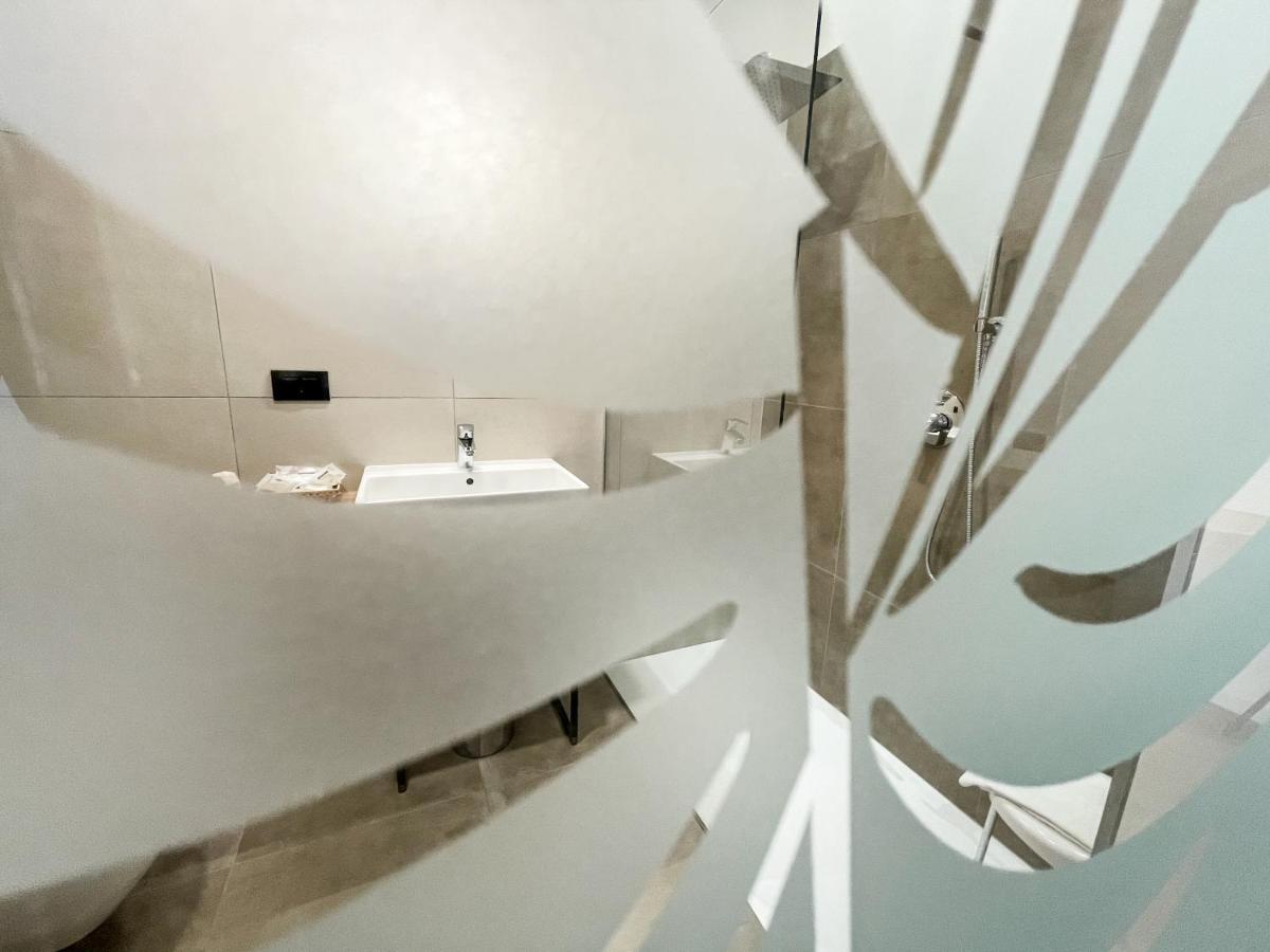 Hotel Locanda Alla Perla Tiarno di Sotto المظهر الخارجي الصورة