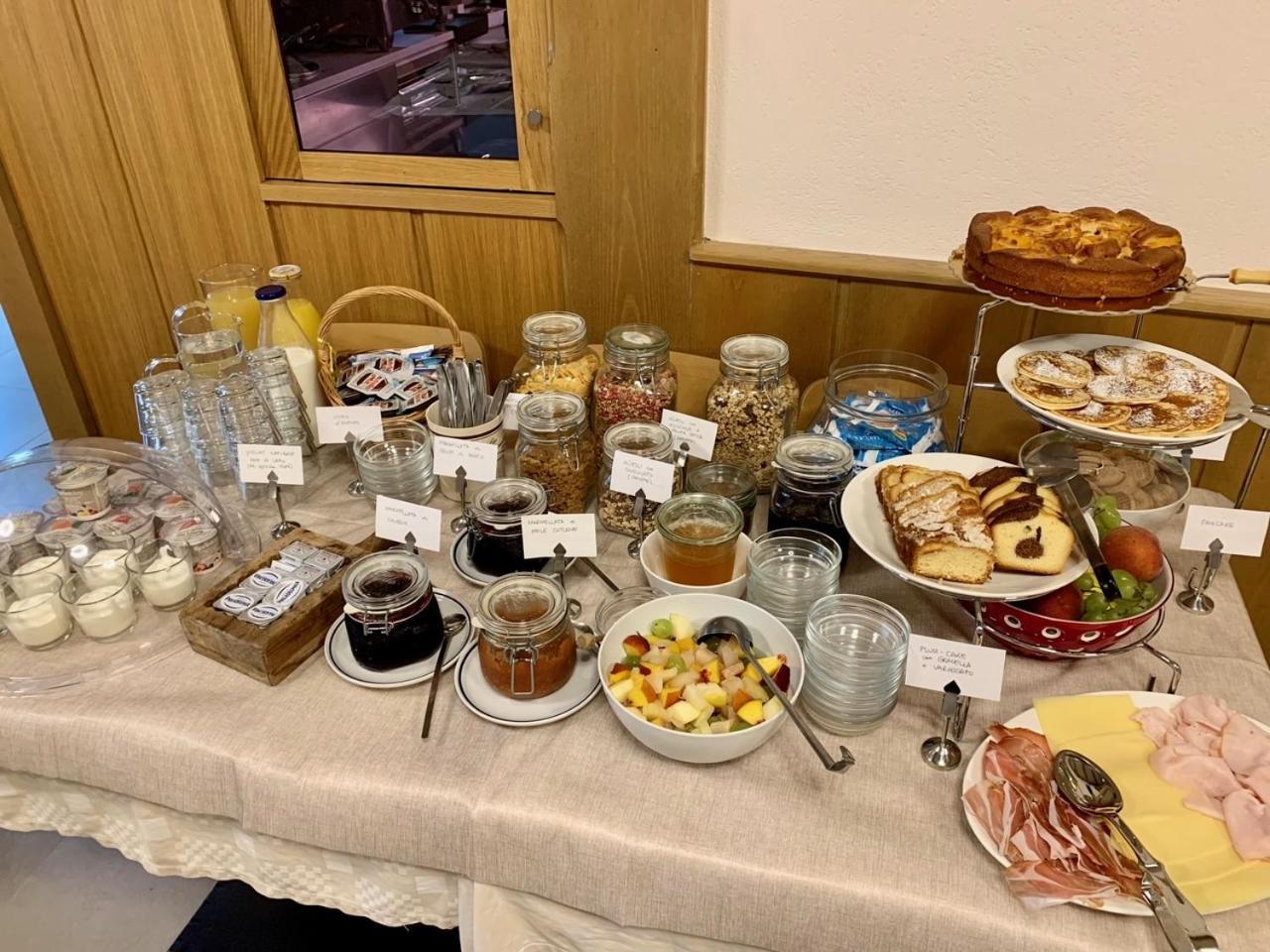 Hotel Locanda Alla Perla Tiarno di Sotto المظهر الخارجي الصورة