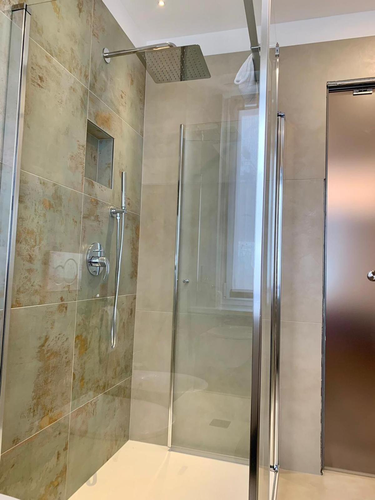 Hotel Locanda Alla Perla Tiarno di Sotto المظهر الخارجي الصورة