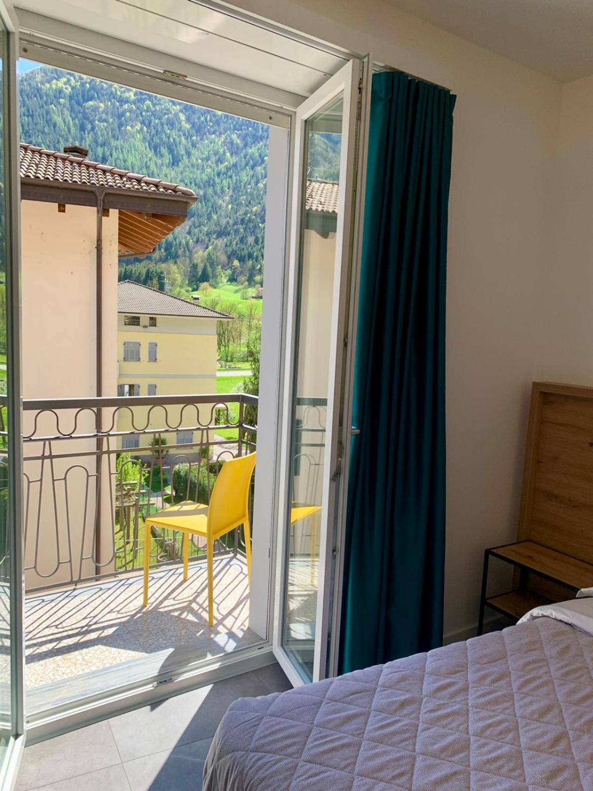 Hotel Locanda Alla Perla Tiarno di Sotto المظهر الخارجي الصورة
